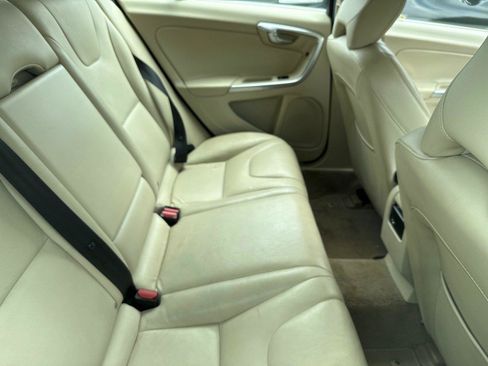 Used 2015 Volvo V60 T5 Premier Plus FWD image 19