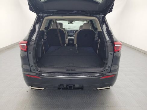 Used 2019 Buick Enclave Premium w/ Experience Buick Package image 29
