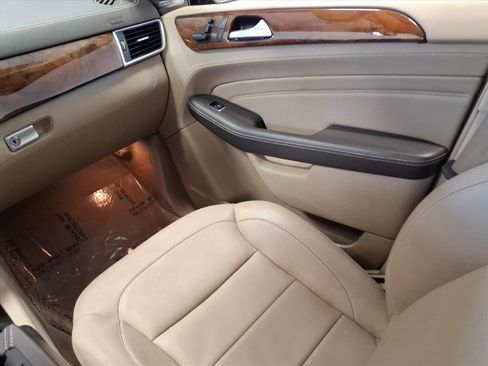 Used 2015 Mercedes-Benz ML 400 4MATIC image 12