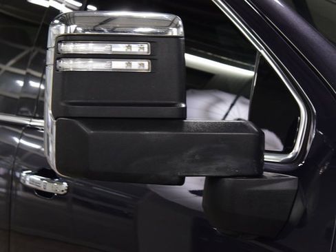 Used 2024 GMC Sierra 2500 SLT w/ Texas SLT Premium Package image 18