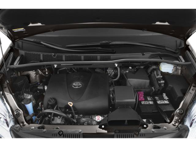 Used 2019 Toyota Sienna Limited w/ Protection Package FWD image 13