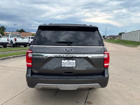 Used 2020 Ford Expedition Max XLT w/ Equipment Group 202A AWD/4WD image 4