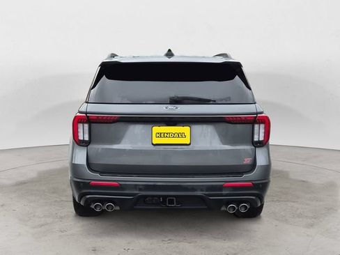Certified 2025 Ford Explorer ST AWD/4WD image 6