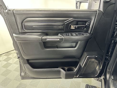 Used 2023 RAM 2500 Limited image 59