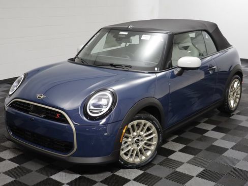 New 2026 MINI Cooper S FWD image 2