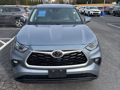 Used 2021 Toyota Highlander LE image 10