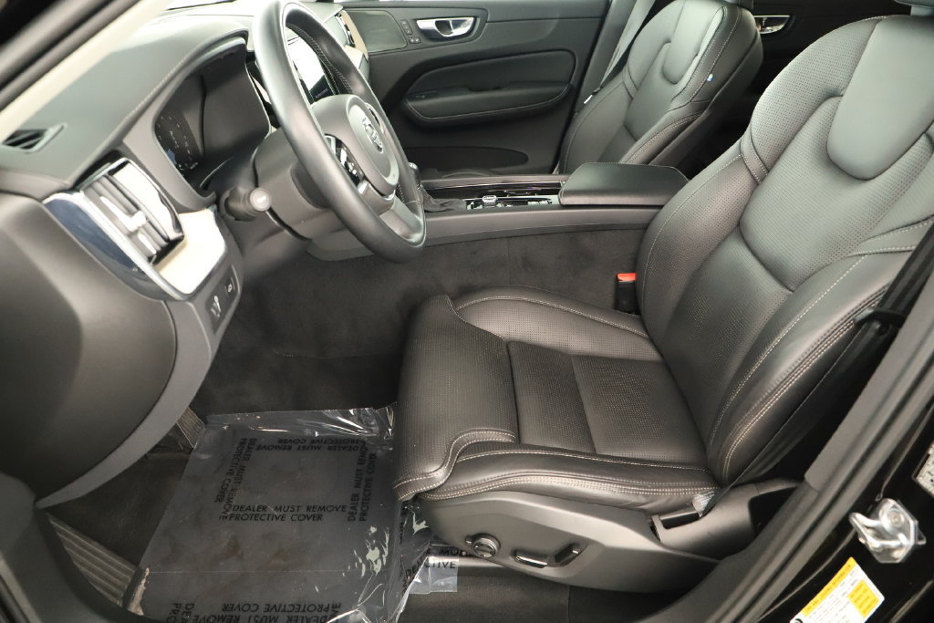 Used 2021 Volvo XC60 T5 Inscription w/ Advanced Package FWD image 24