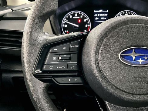 Used 2025 Subaru Crosstrek 2.5i Premium AWD/4WD image 23