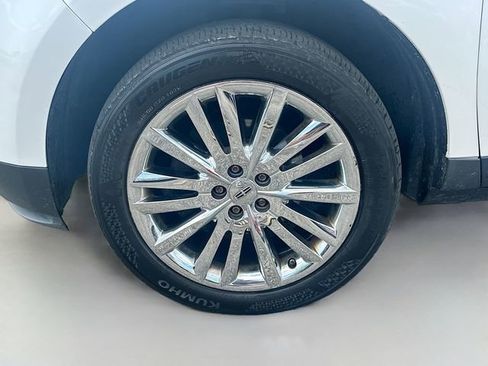 Used 2015 Lincoln MKX AWD w/ Equipment Group 102A image 31