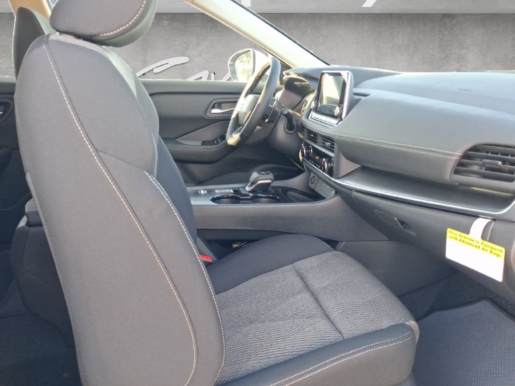 New 2026 Nissan Rogue SV w/ Cold Weather Package FWD image 25