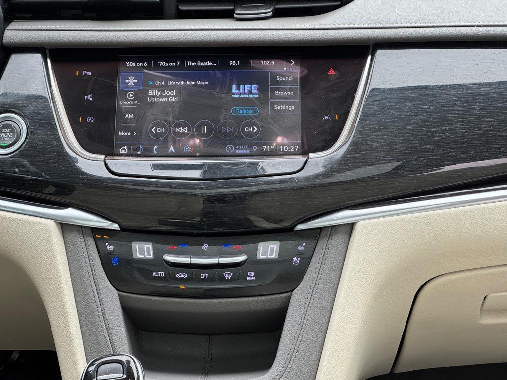 Used 2021 Cadillac XT6 Premium Luxury AWD/4WD image 14