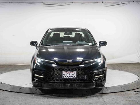 Certified 2024 Toyota Corolla SE w/ SE Premium Package FWD image 7