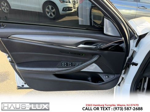 Used 2021 BMW M5 image 14