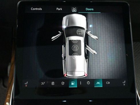 Used 2025 Cadillac Escalade ESV Sport Platinum image 29