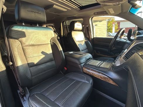Used 2016 GMC Yukon Denali w/ Open Road Package image 27