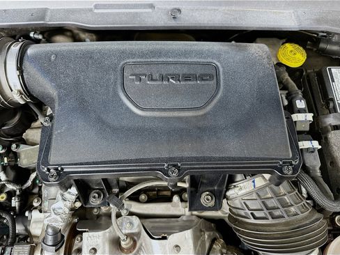 Used 2025 Jeep Compass Limited image 32