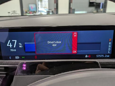 Used 2021 Ford Mustang Mach-E Premium image 15