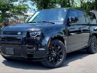 Used 2023 Land Rover Defender 130 X-Dynamic SE AWD/4WD video 1