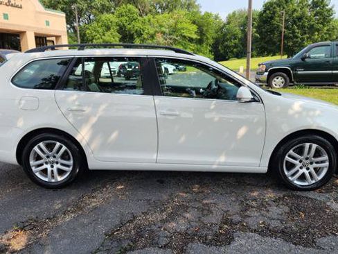 Used 2012 Volkswagen Jetta TDI FWD image 6