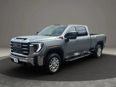 Used 2024 GMC Sierra 2500 SLT w/ SLT Premium Package
