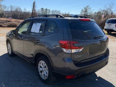 Used 2023 Subaru Forester 2.5i image 8