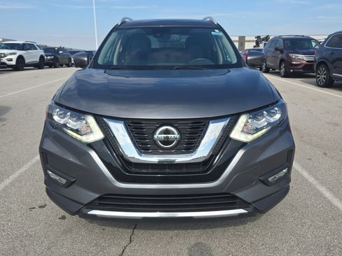 Used 2019 Nissan Rogue SL w/ Premium Package AWD/4WD image 2