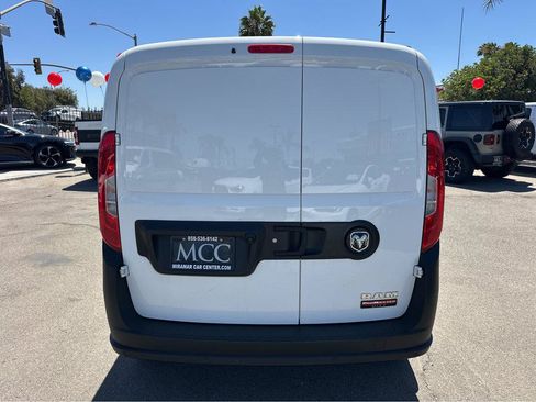 Used 2021 RAM ProMaster City Tradesman FWD image 12