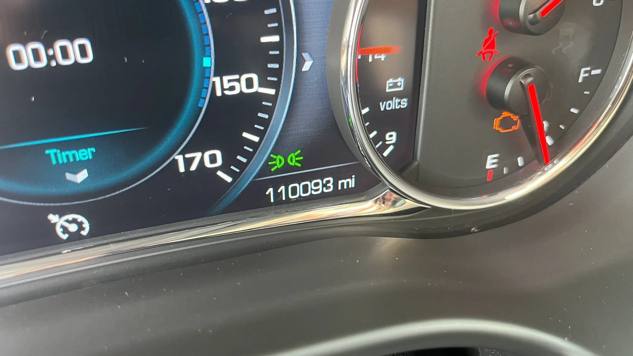 Used 2019 GMC Acadia Denali w/ LPO, Floor Liner Package AWD/4WD image 18