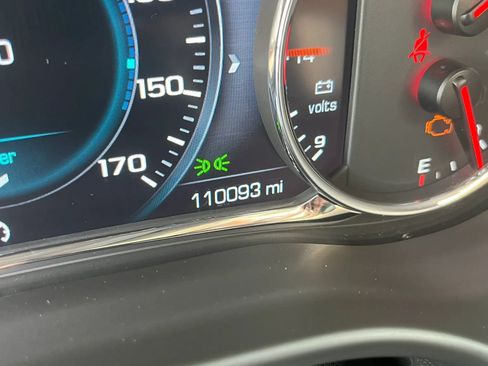 Used 2019 GMC Acadia Denali w/ LPO, Floor Liner Package AWD/4WD image 18