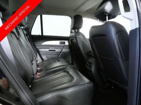 Used 2013 Lincoln MKX AWD w/ Class II Trailer Tow Pkg image 13