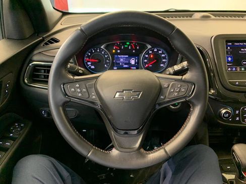 Used 2022 Chevrolet Equinox RS image 22