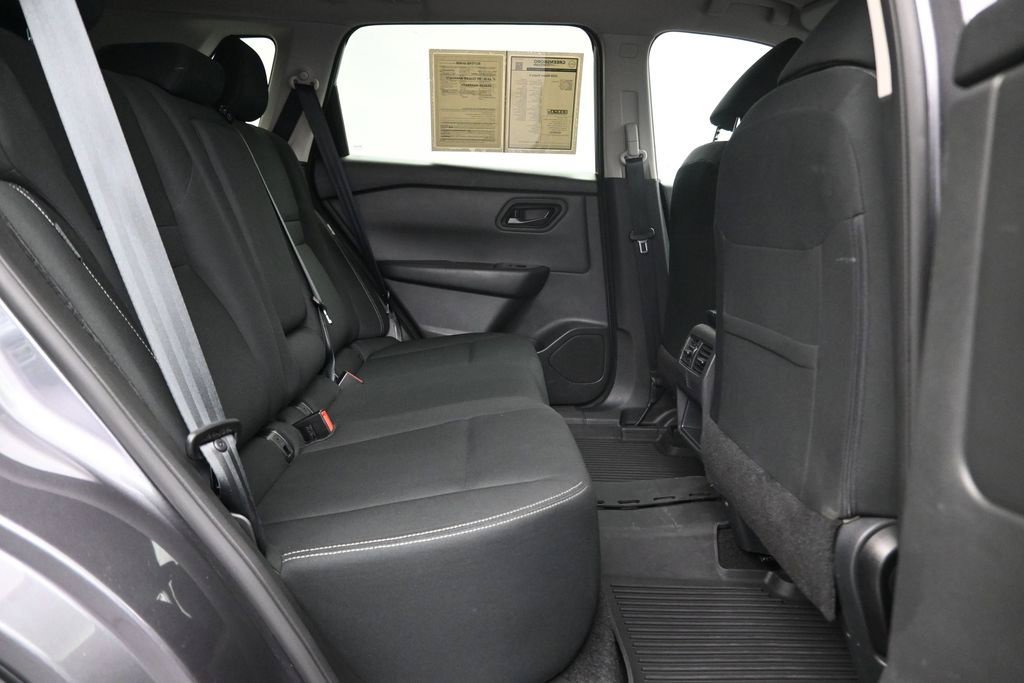 Used 2025 Nissan Rogue S FWD image 20
