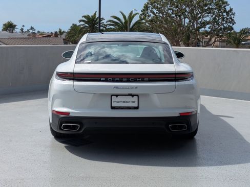 New 2025 Porsche Panamera 4 image 10