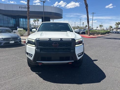 Used 2025 Nissan Kicks SR image 14