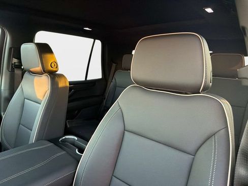 New 2026 GMC Yukon Elevation RWD image 20