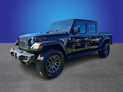 Used 2020 Jeep Gladiator Sport w/ Quick Order Package 24S image 3