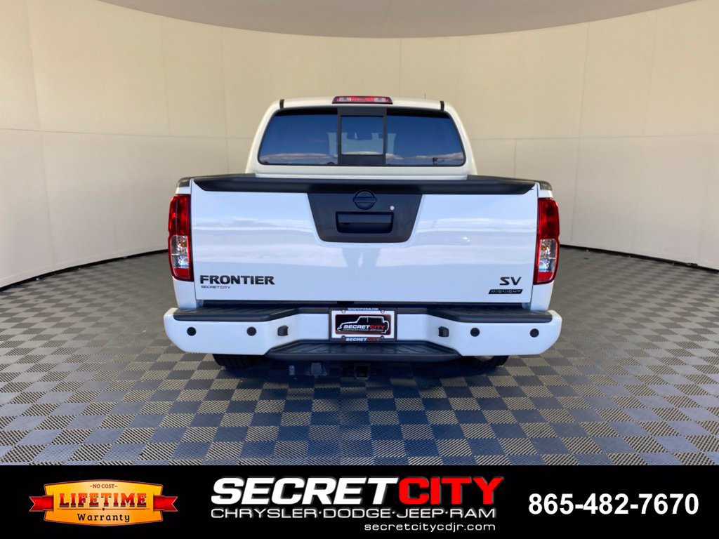 Used 2021 Nissan Frontier SV w/ Midnight Edition Floor Mats RWD image 6