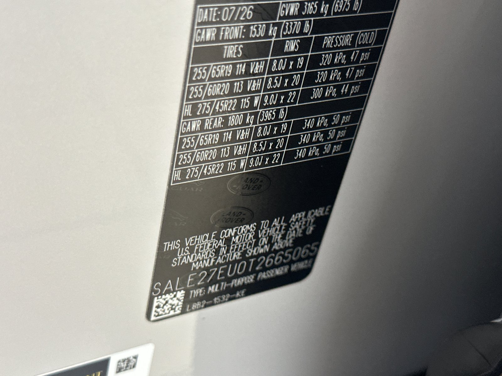 New 2026 Land Rover Defender 110 X-Dynamic SE AWD/4WD image 28
