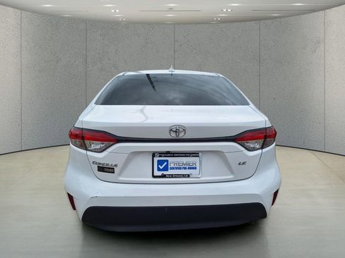 Used 2024 Toyota Corolla LE FWD image 4
