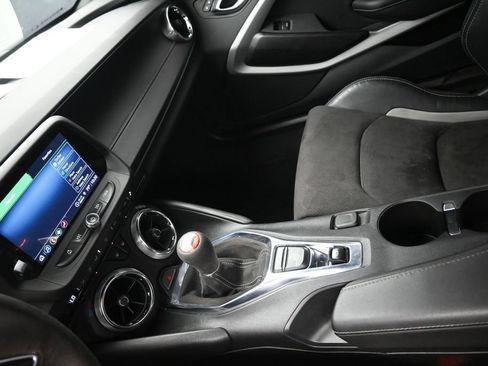 Used 2023 Chevrolet Camaro SS RWD image 20