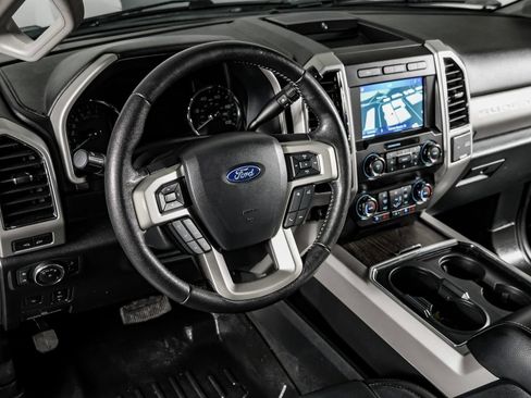 Used 2020 Ford F250 Lariat w/ Lariat Ultimate Package AWD/4WD image 15