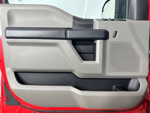 Used 2016 Ford F150 XL w/ Equipment Group 101A Mid AWD/4WD image 23