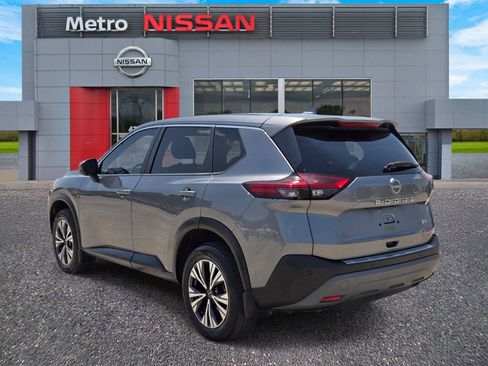 Used 2023 Nissan Rogue SV FWD image 4