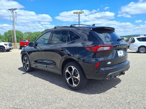 Used 2023 Ford Escape ST-Line Select w/ Tech Pack #2 AWD/4WD image 9