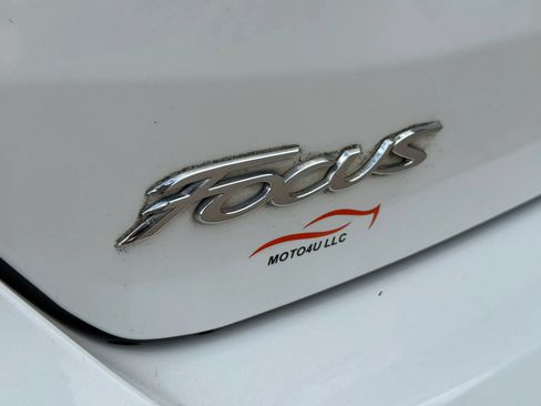 Used 2018 Ford Focus SE FWD image 47