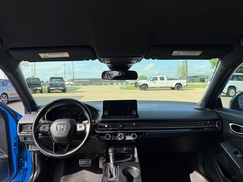 Used 2022 Honda Civic Sport image 18