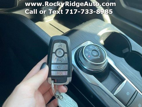 Used 2022 Ford Escape SEL w/ Class II Trailer Tow Package image 37