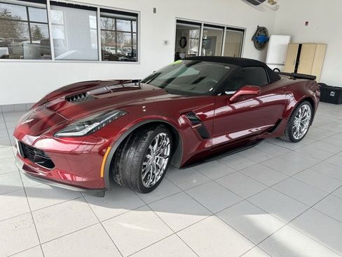 Used 2018 Chevrolet Corvette Grand Sport image 3