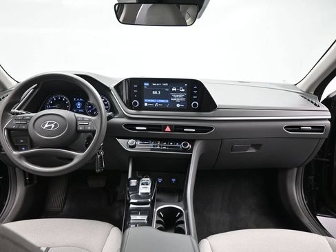 Used 2020 Hyundai Sonata SE w/ Cargo Package FWD image 18
