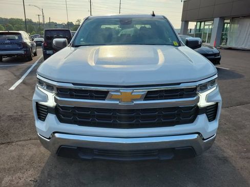 Used 2025 Chevrolet Silverado 1500 LT RWD image 2